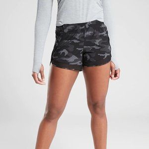 Athleta Printed Mesh Racer Run Short 4"